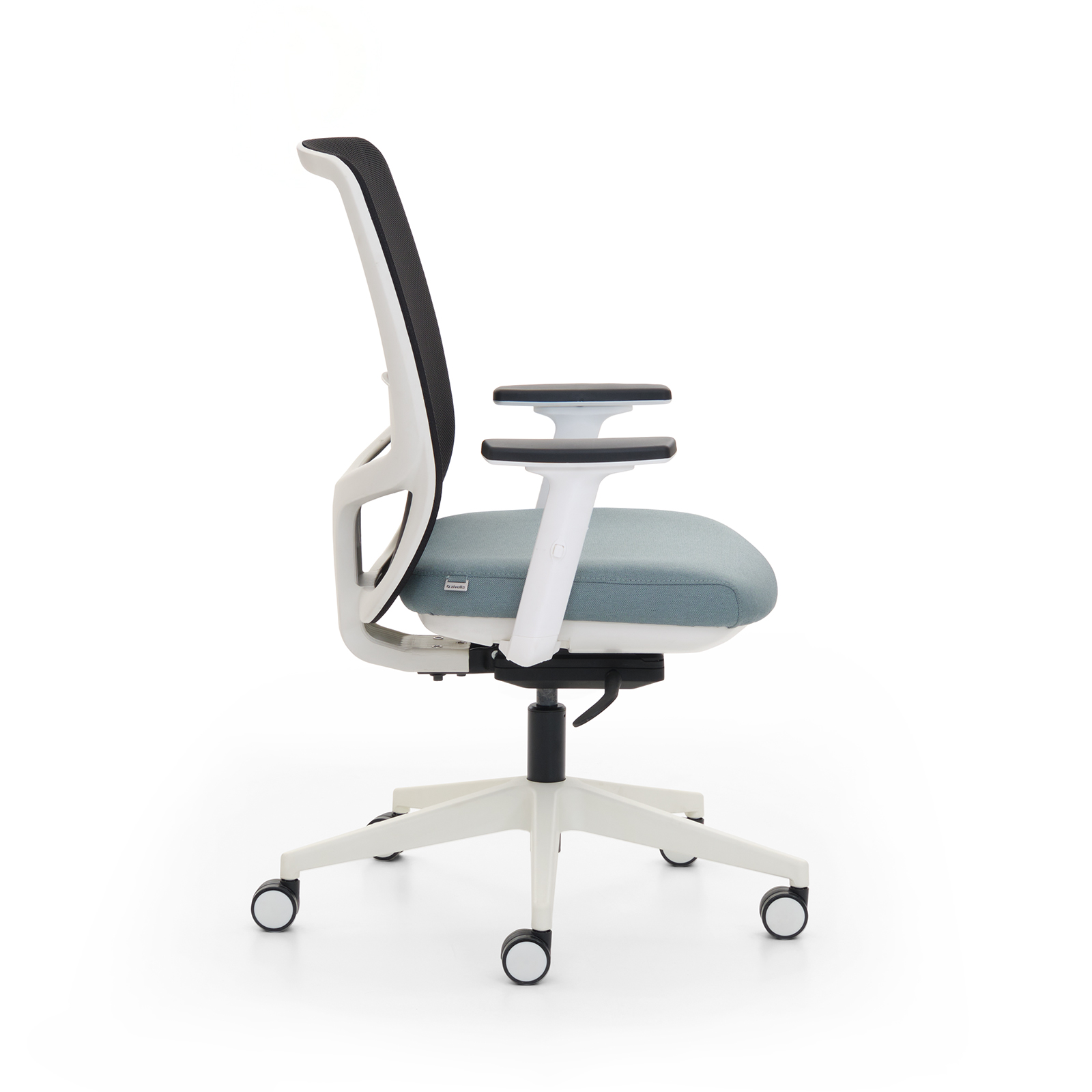 Tami Beyaz Çalışma Koltuğu 3